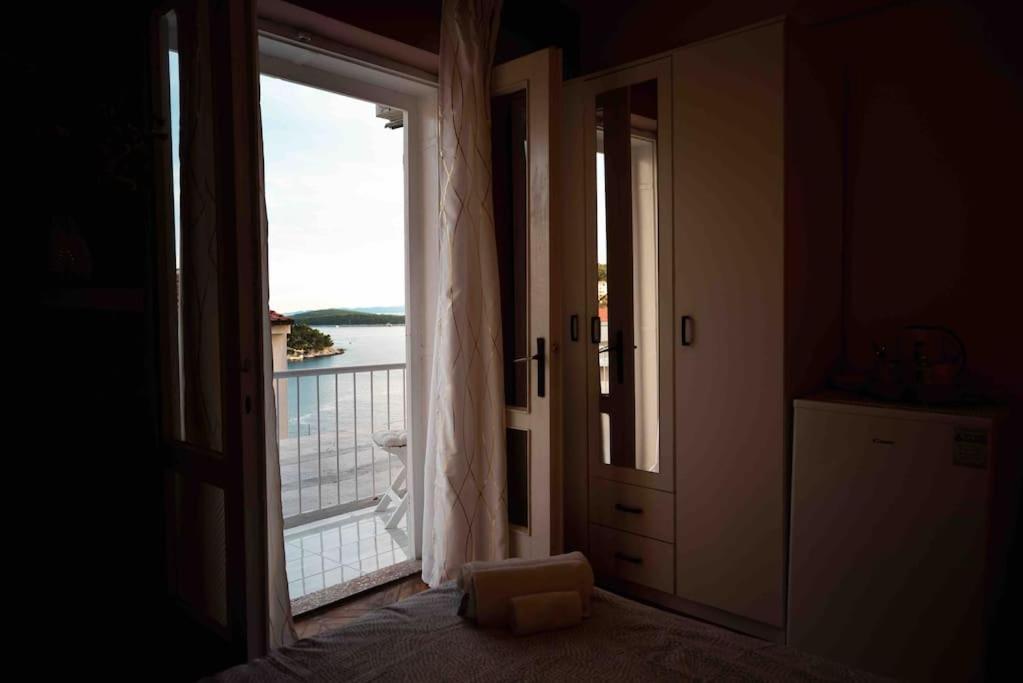 Private With View 2 Apartman Hvar Town